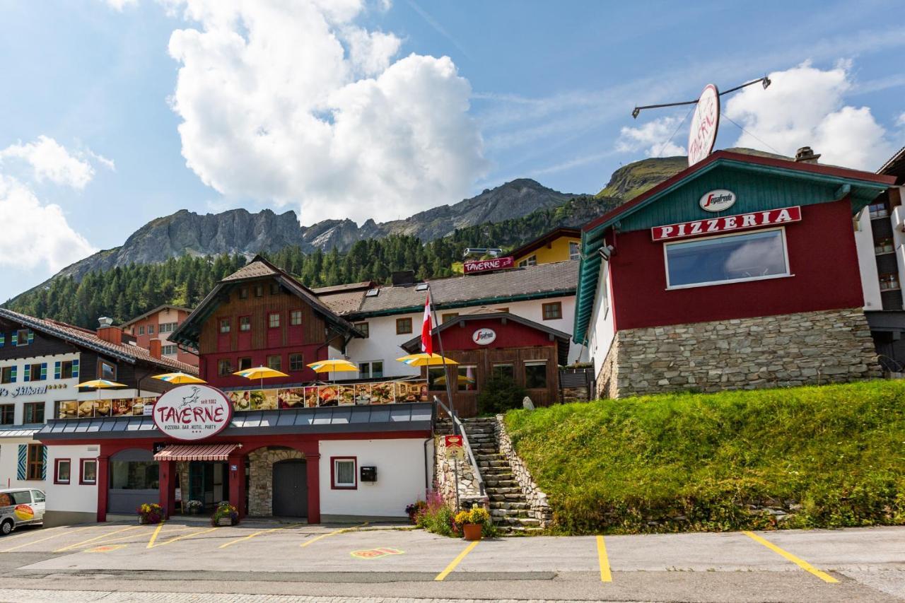 Party Hotel Taverne Obertauern Extérieur photo