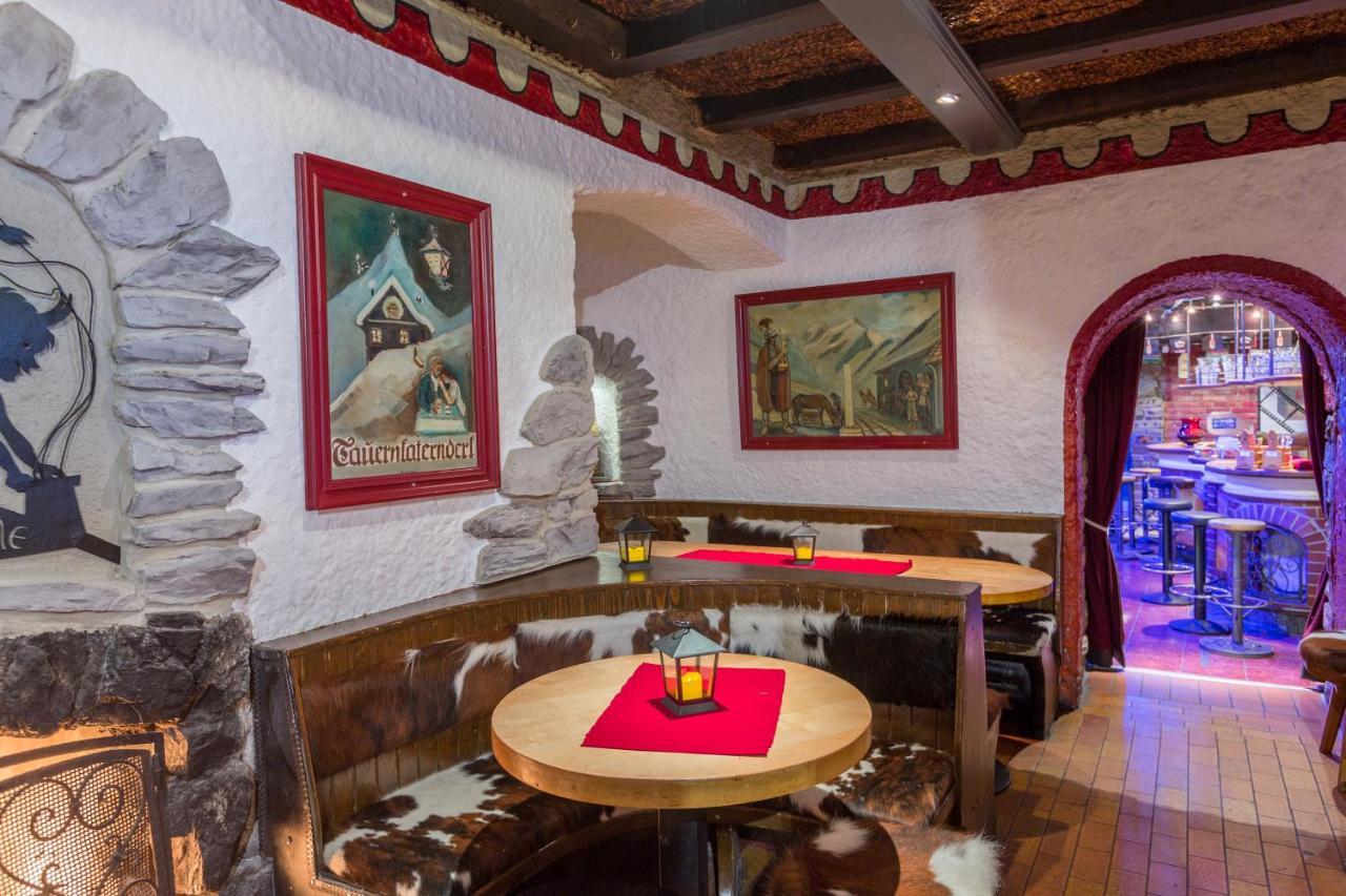 Party Hotel Taverne Obertauern Extérieur photo